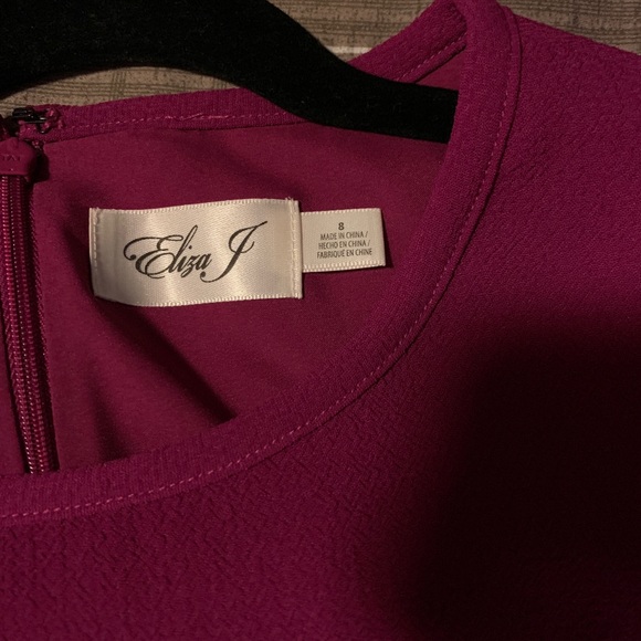 Eliza J Bell Sleeve Dress - Picture 5 of 5